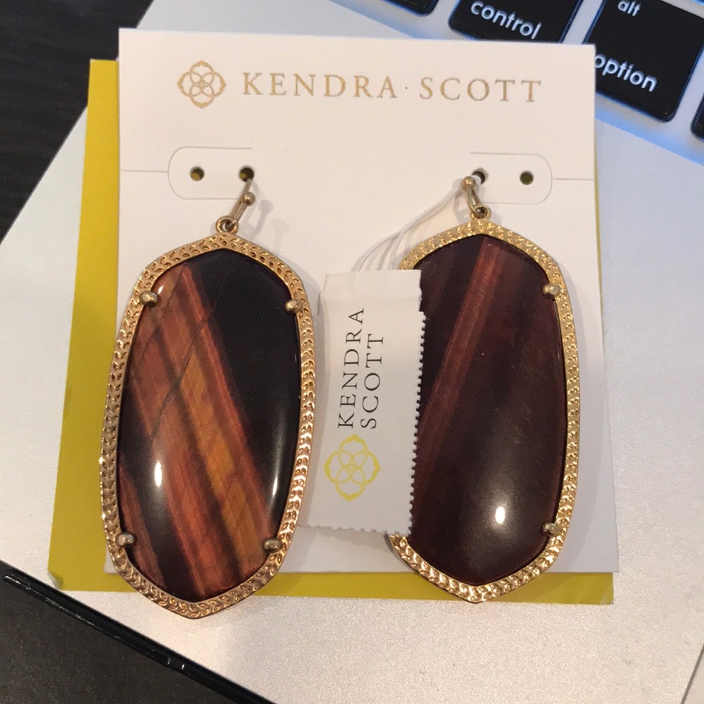 Kendra scott earrings